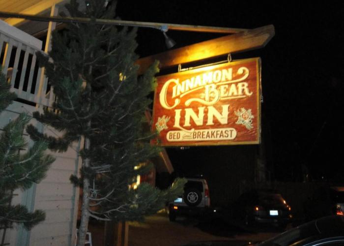 Cinnamon Bear Inn