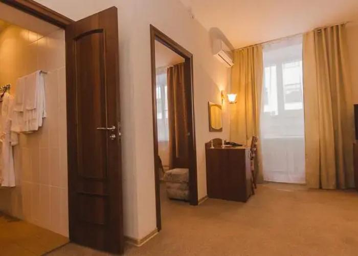 Rus Hotel