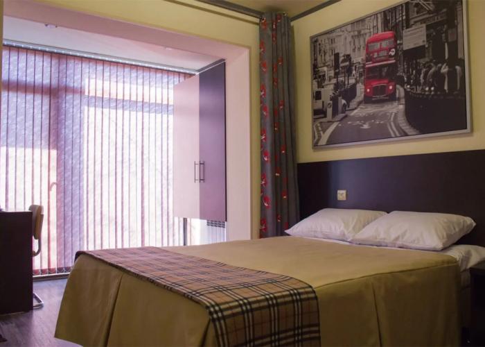 Hotel Discovery