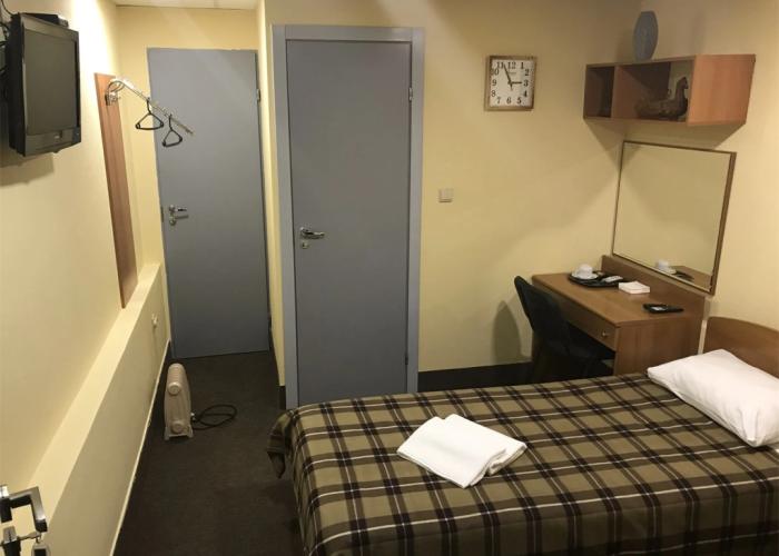 Hotel Discovery