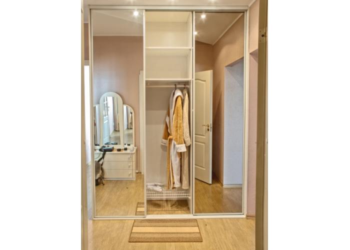 Arktik-Servis Lodging house