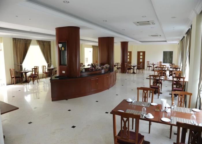 Mawlamyaing Strand Hotel
