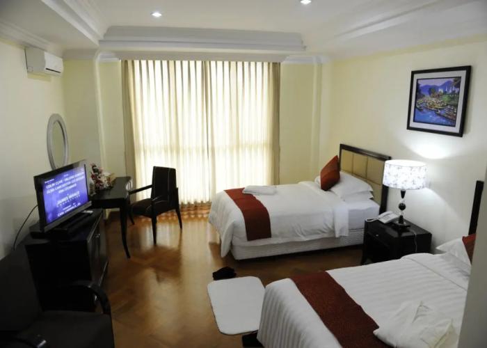 Mawlamyaing Strand Hotel