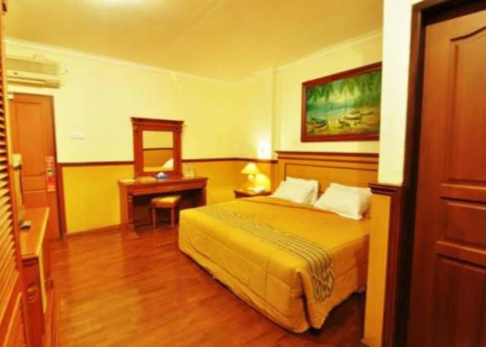 Sylvia Hotel Maumere