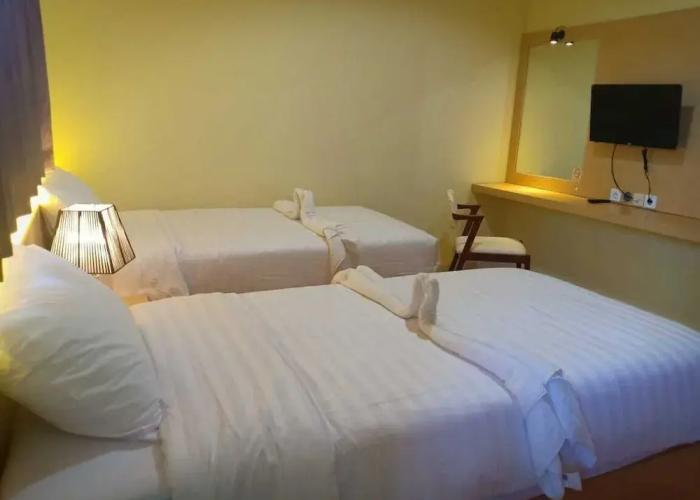 Merlin Hotel