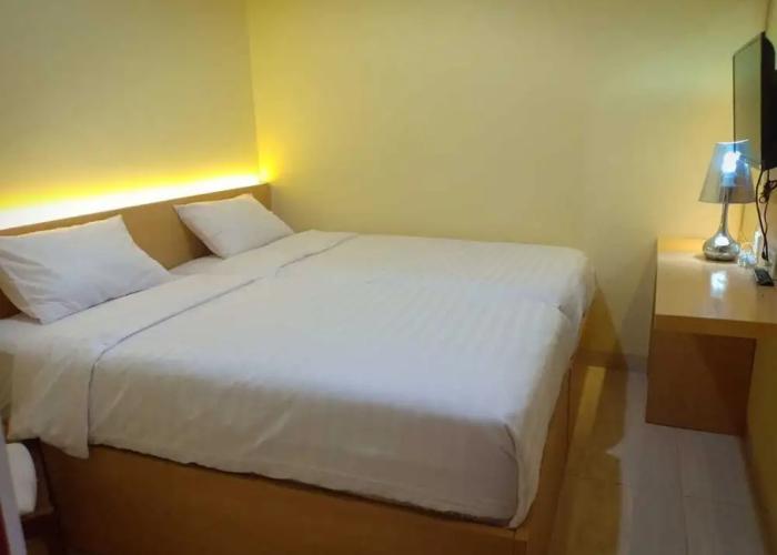 Merlin Hotel
