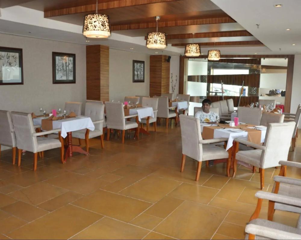 фото Hotel Excellency