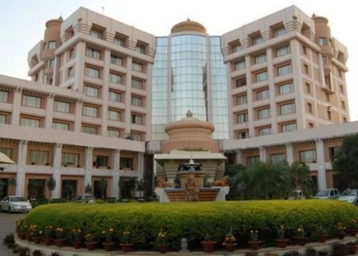 Hotel Swosti Premium