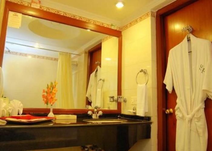 Hotel Swosti Premium