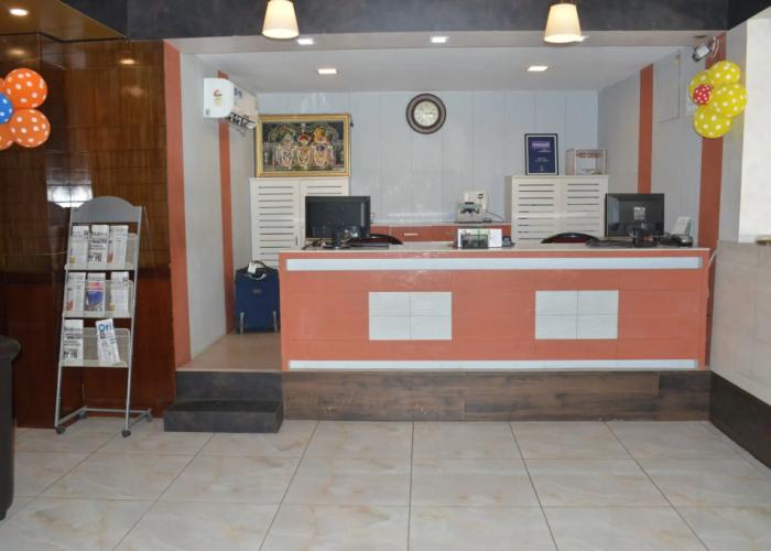 Hotel Arya Palace