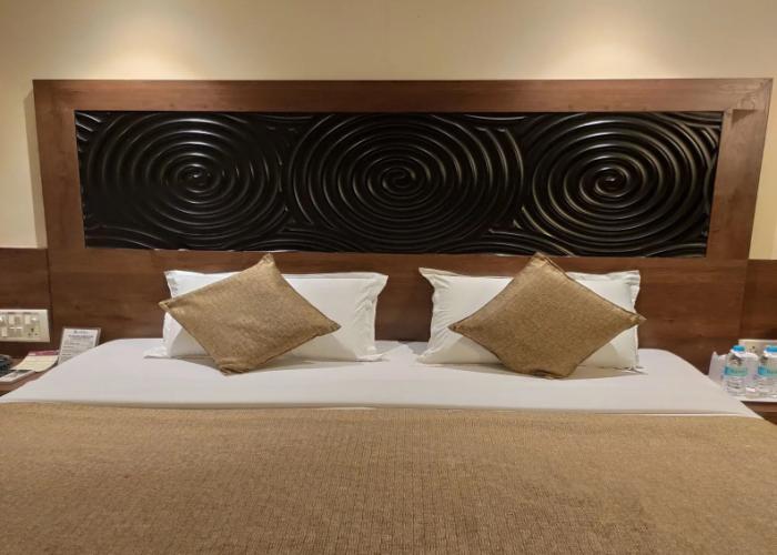 Hotel Pushpak
