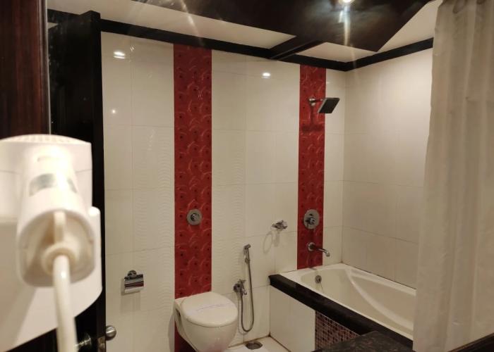 Hotel Pushpak