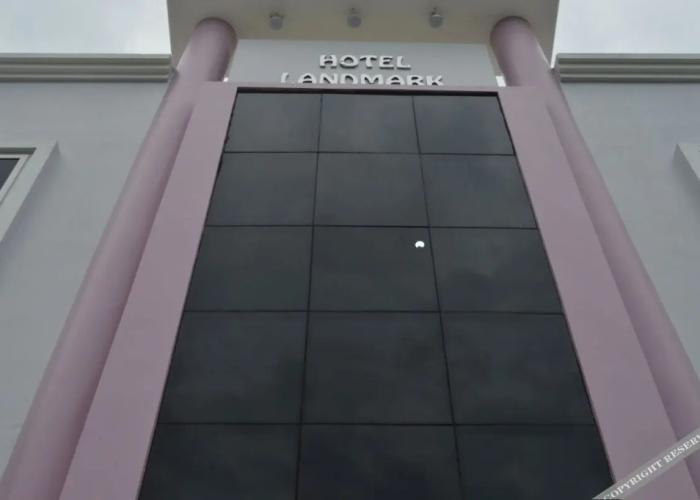 Hotel Landmark