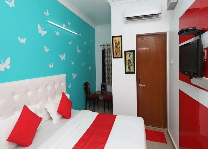 OYO 16631 The Greenstar Inn