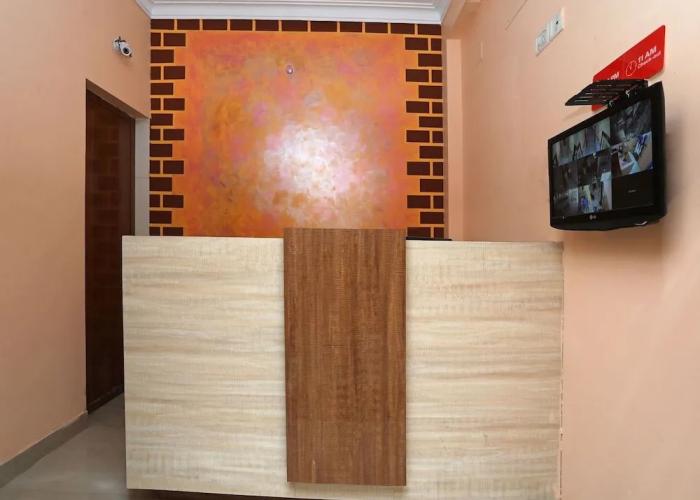 OYO 16631 The Greenstar Inn
