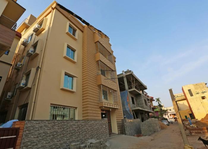 Oyo 40638 Hotel Turmeric Leaf