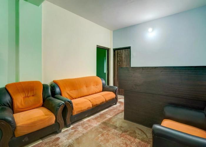 OYO 46648 Avisi Residency