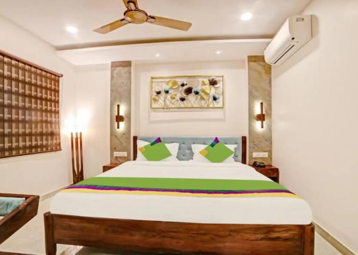 Treebo Lazystay Elite
