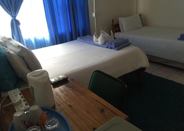 Liya Guest Lodge