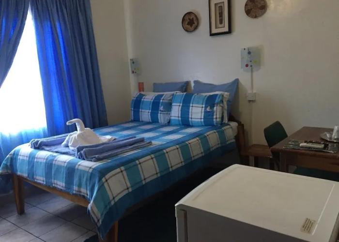 Liya Guest Lodge