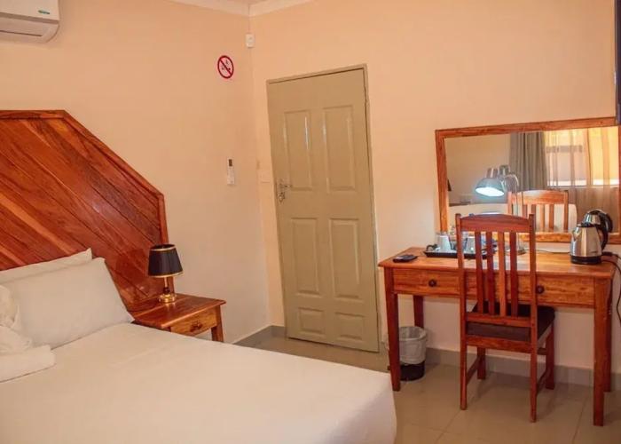 The Chobe Inn