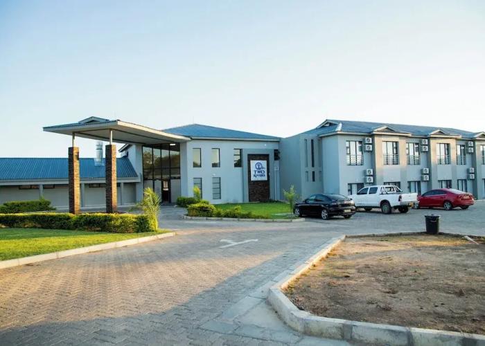 Two Rivers Hotel