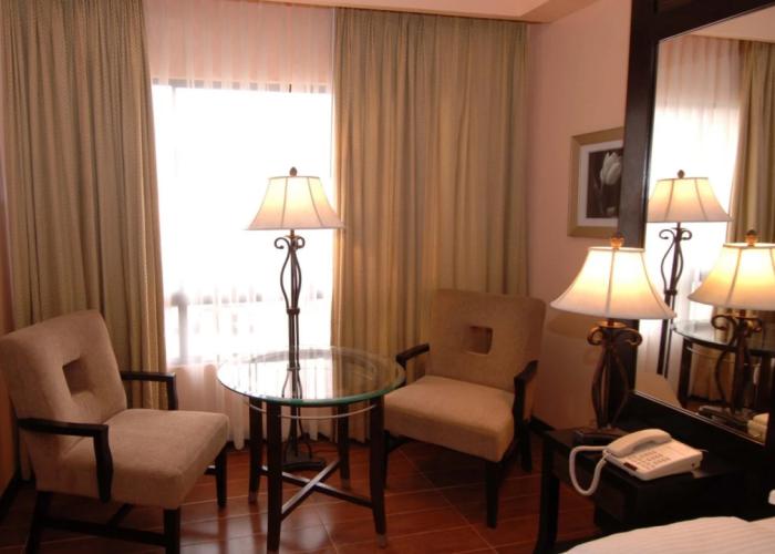 Planta Centro Bacolod Hotel & Residences