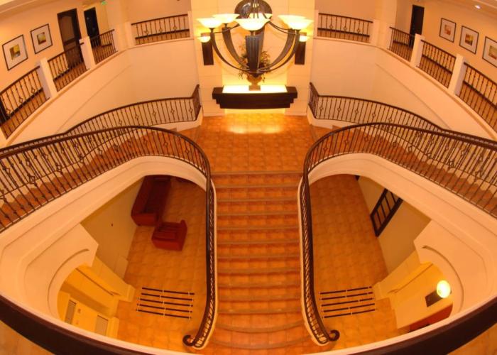 Planta Centro Bacolod Hotel & Residences