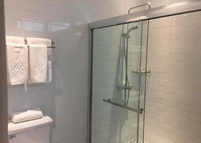 Avenue Suites Hotel