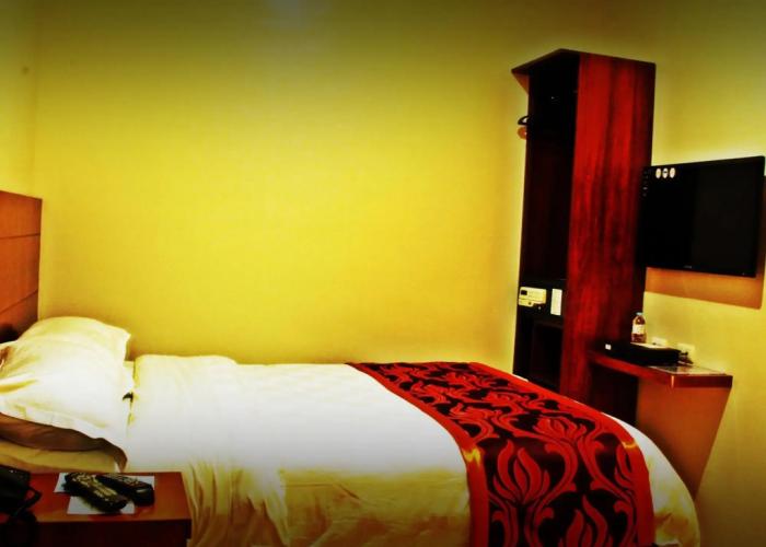 Avenue Suites Hotel