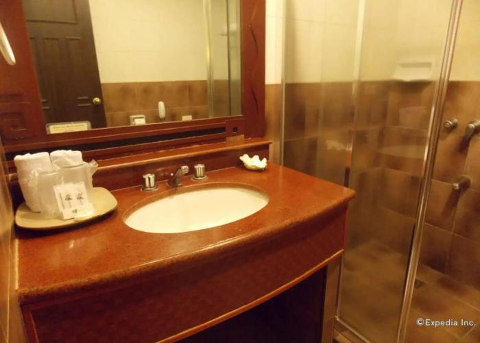 MO2 Westown Hotel Bacolod - Mandalagan