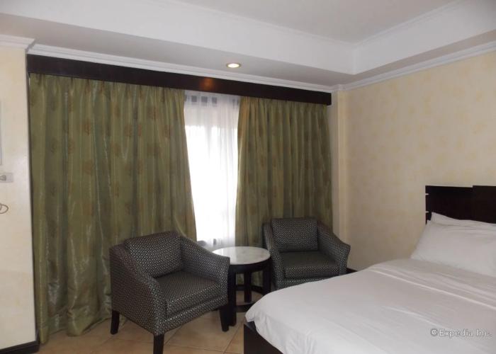 MO2 Westown Hotel Bacolod - Downtown