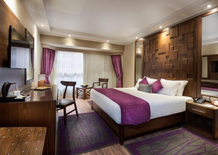 Pyramisa Suites Hotel Cairo