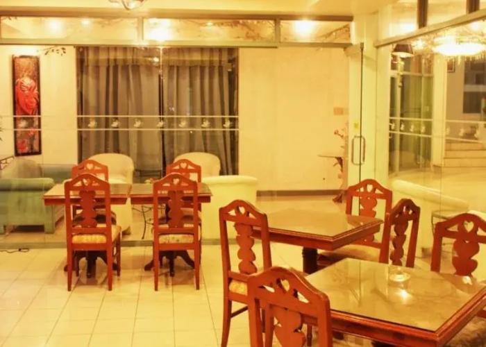 Royal Am Rei Hotel