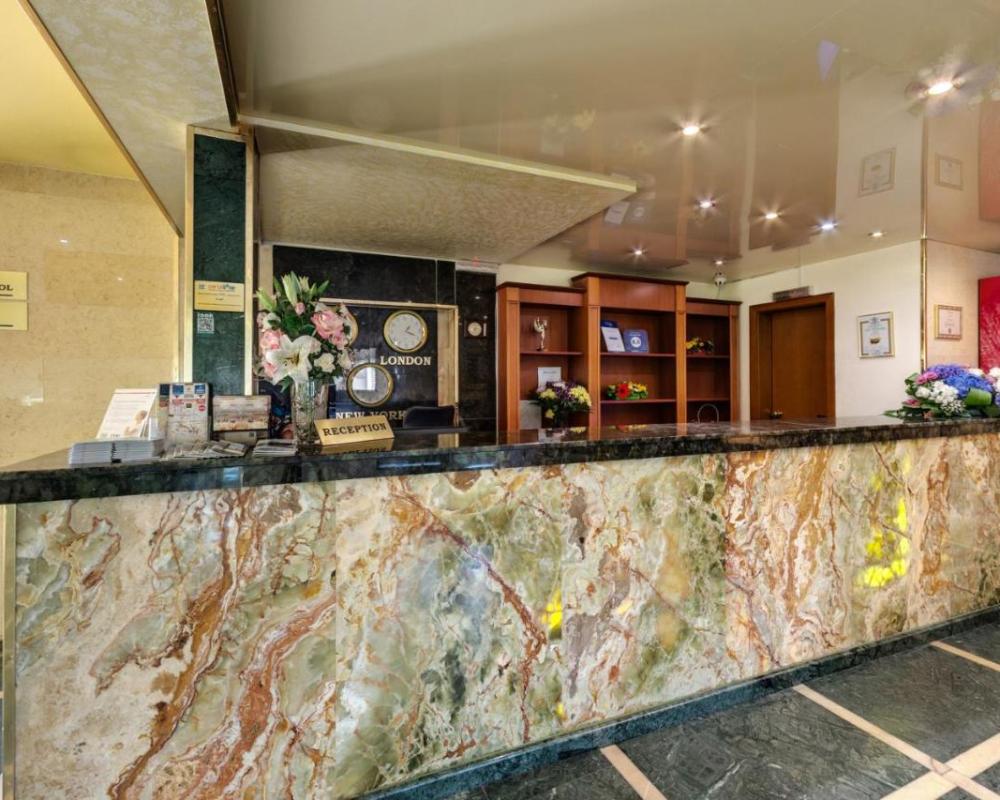 фото Hotel Montecito