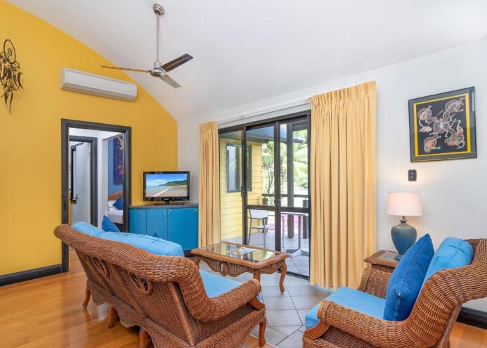 Dreamcatcher Beach-Side Apartments