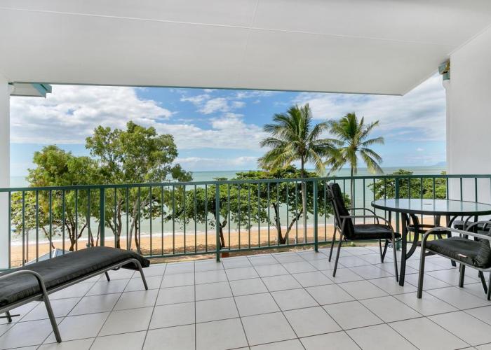 Beachfront Apartments on Trinity Beach