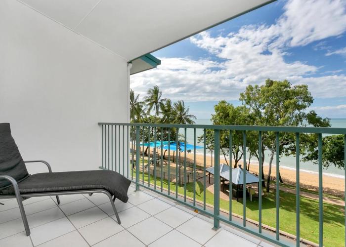 Beachfront Apartments on Trinity Beach