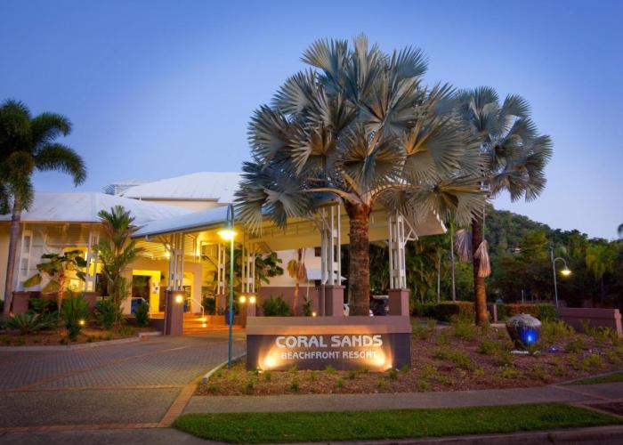 Coral Sands Beachfront Resort