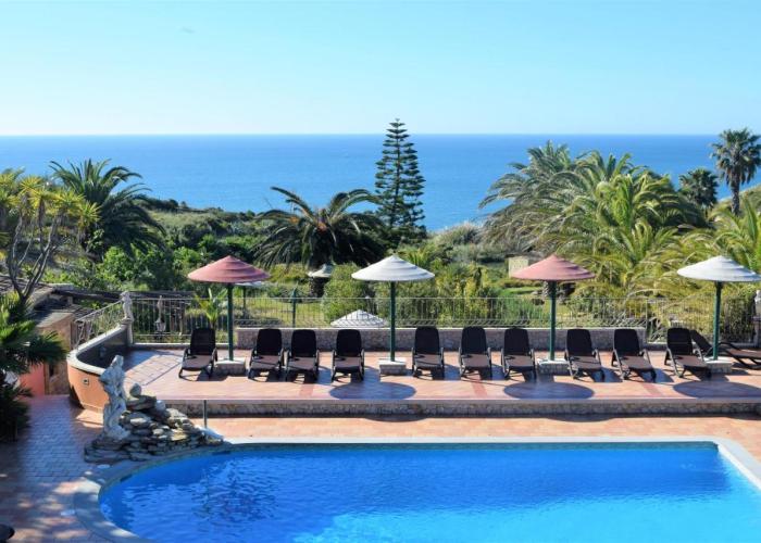 Quinta do Mar - Country & Sea Village