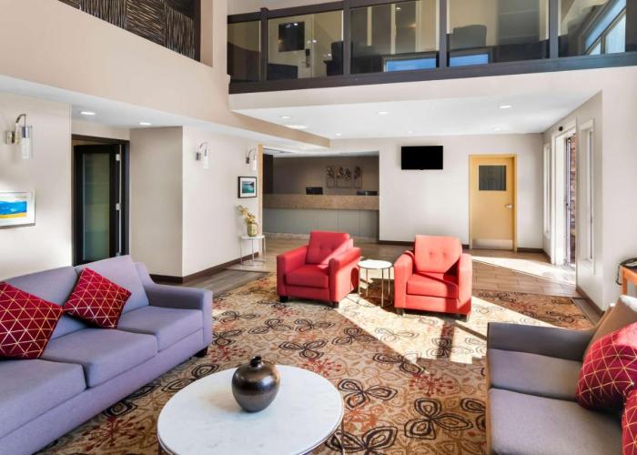 Best Western Plus Osoyoos Hotel & Suites
