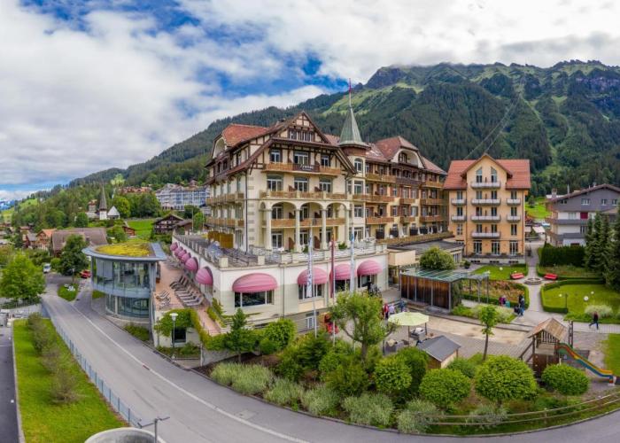 Arenas Resort Victoria-Lauberhorn