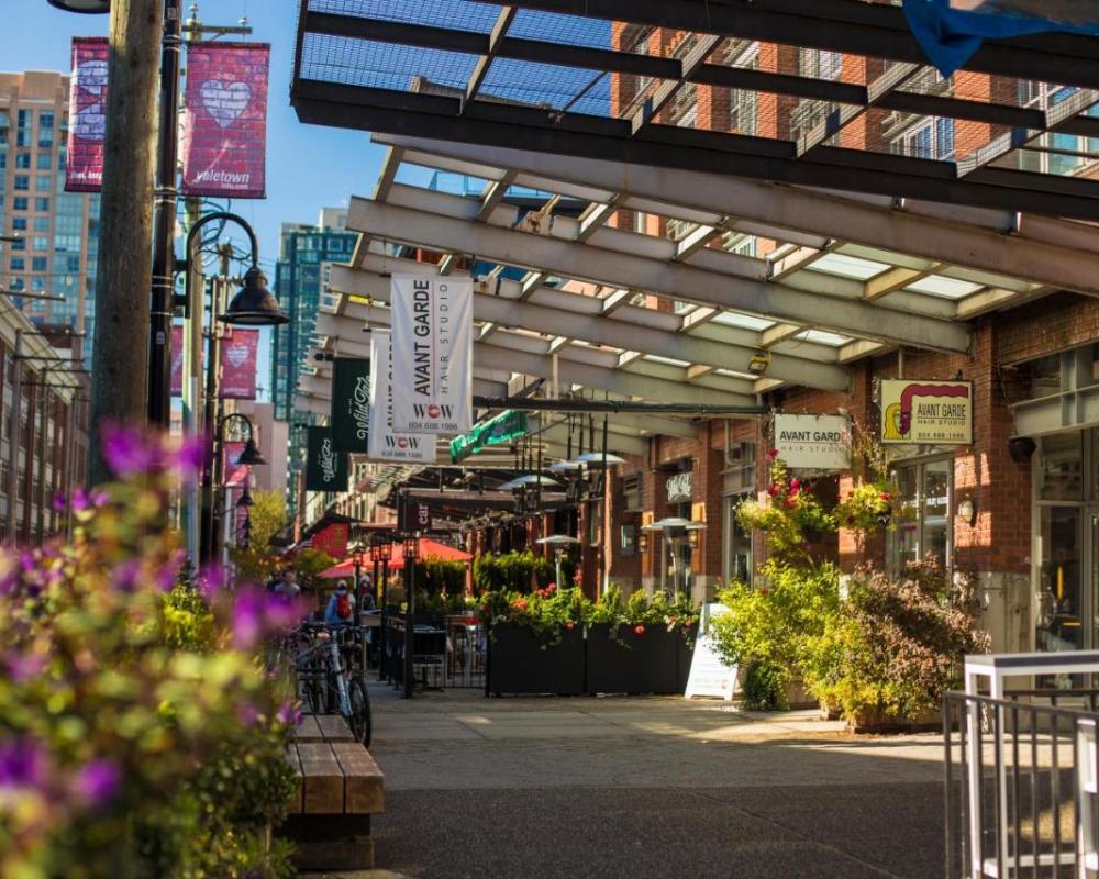 фото OPUS Vancouver