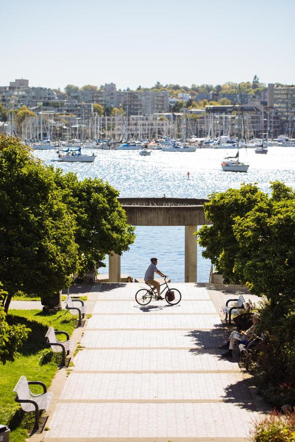 фото OPUS Vancouver