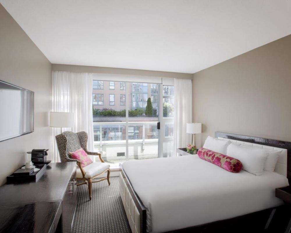 фото OPUS Vancouver