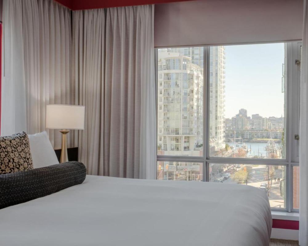 фото OPUS Vancouver