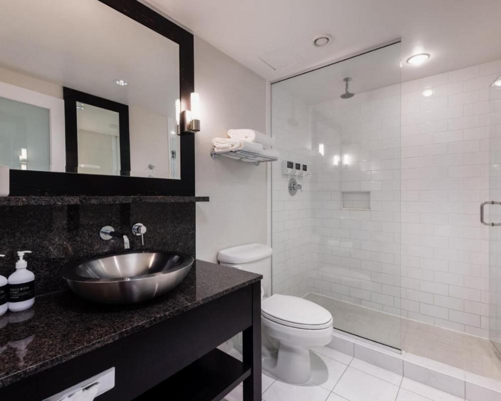 фото OPUS Vancouver