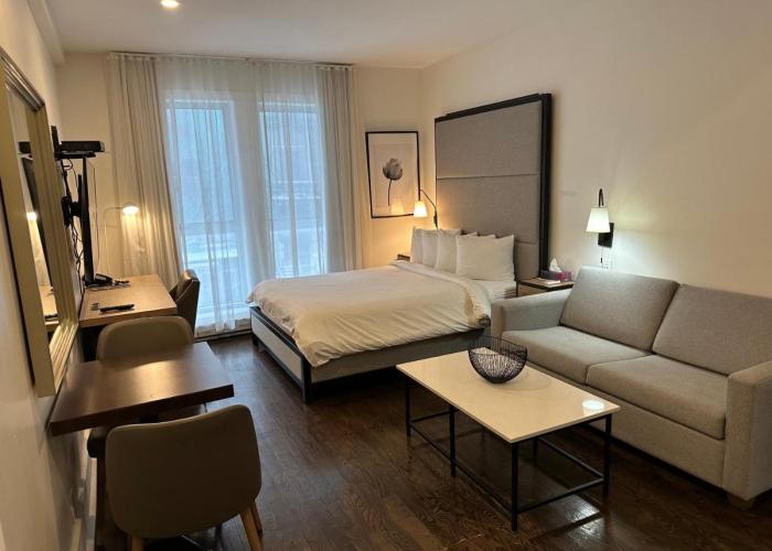 Auberge du Carre St-Louis