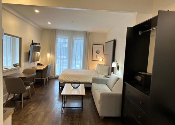 Auberge du Carre St-Louis