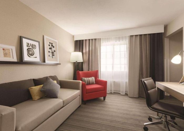 Country Inn & Suites by Radisson, Bakersfield, CA